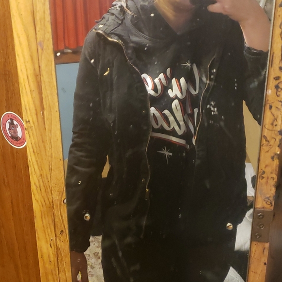 Utility Jacket - Picture 1 of 3